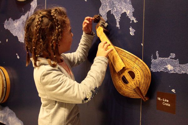 cerquem sons-E.infantil | © Museu de la Mediterrània cerquem sons-E.infantil | © Museu de la Mediterrània