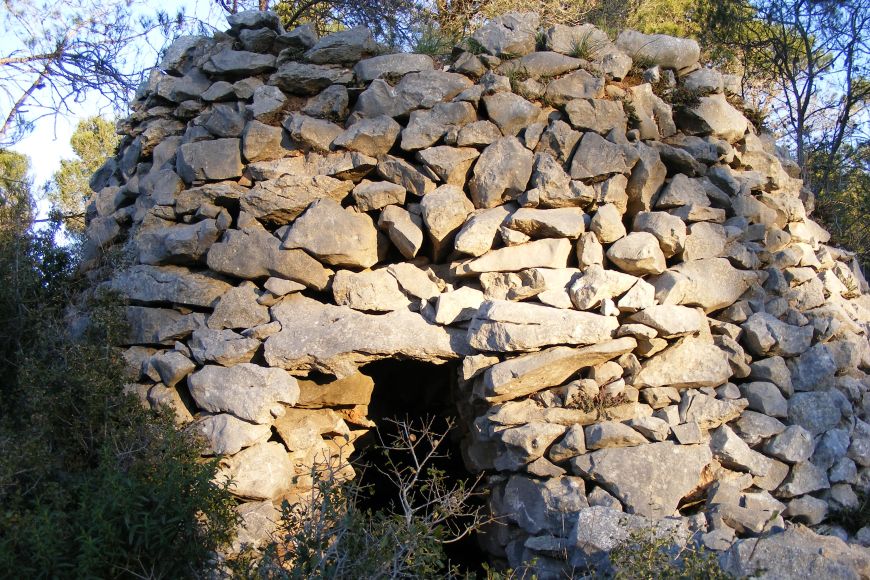 Barraca de Pedra Seca al Massís del Montgrí